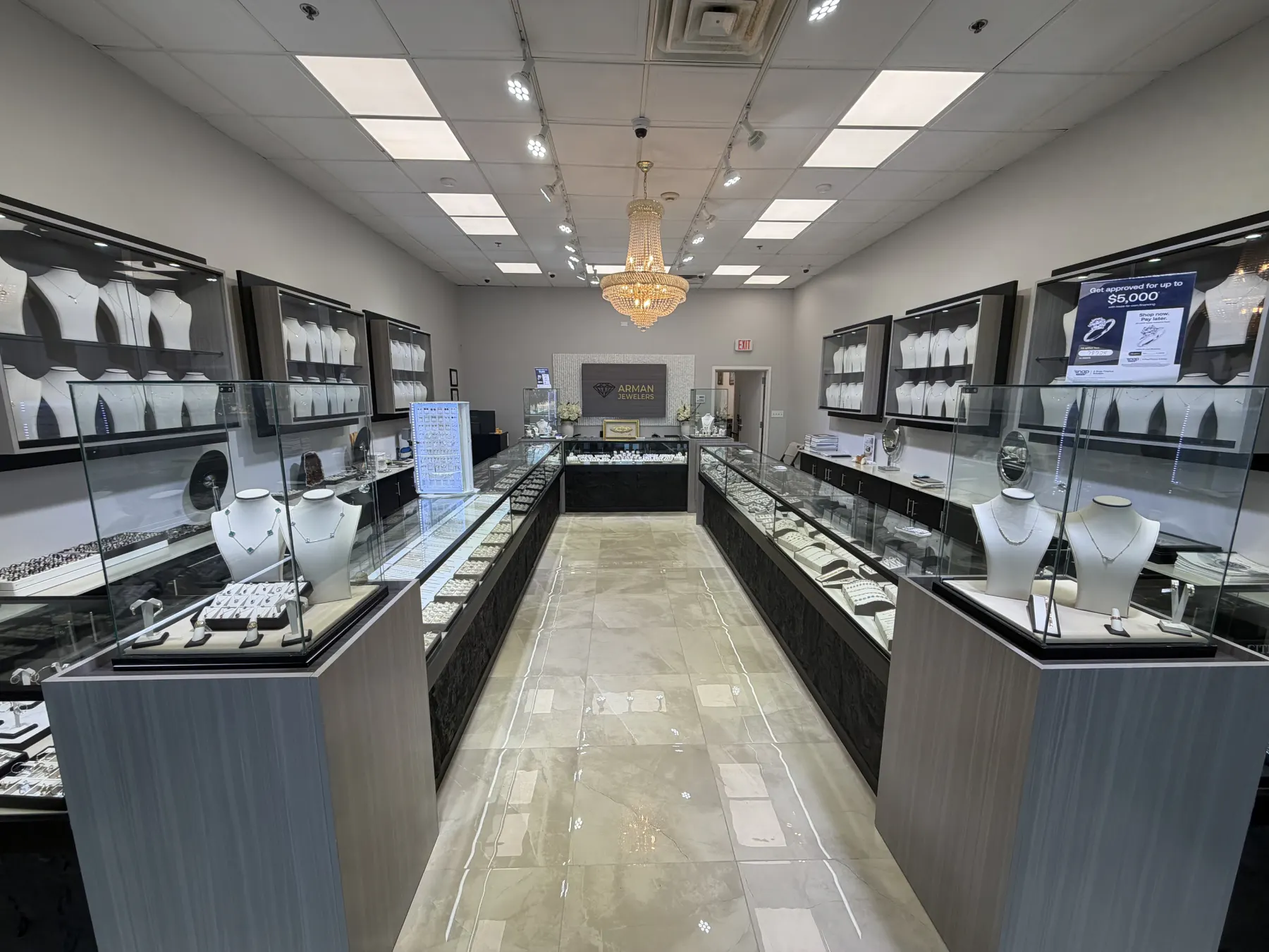 The Arman Jewelers showroom in Niles